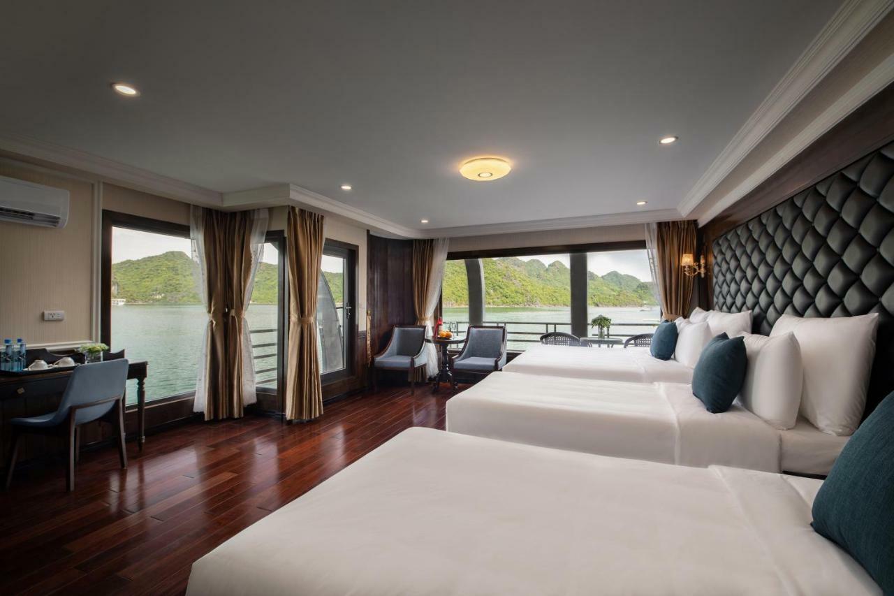La Pandora Cruises Hotel ฮาลอง ภายนอก รูปภาพ